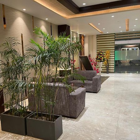 Hotel Paradise Dream Ludhiana Esterno foto
